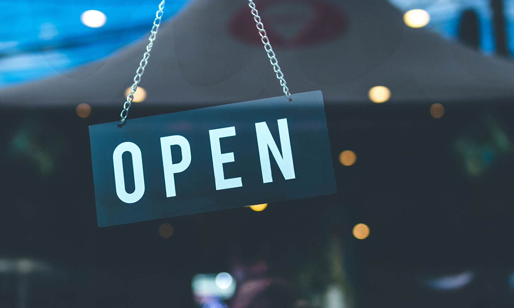 Logement possible. Etat neuf.Deux chambres. Loyer de 850Euro / mois