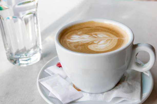 85m23 chambres, 2 salle d'eau, 2 WC, cuisine, salle